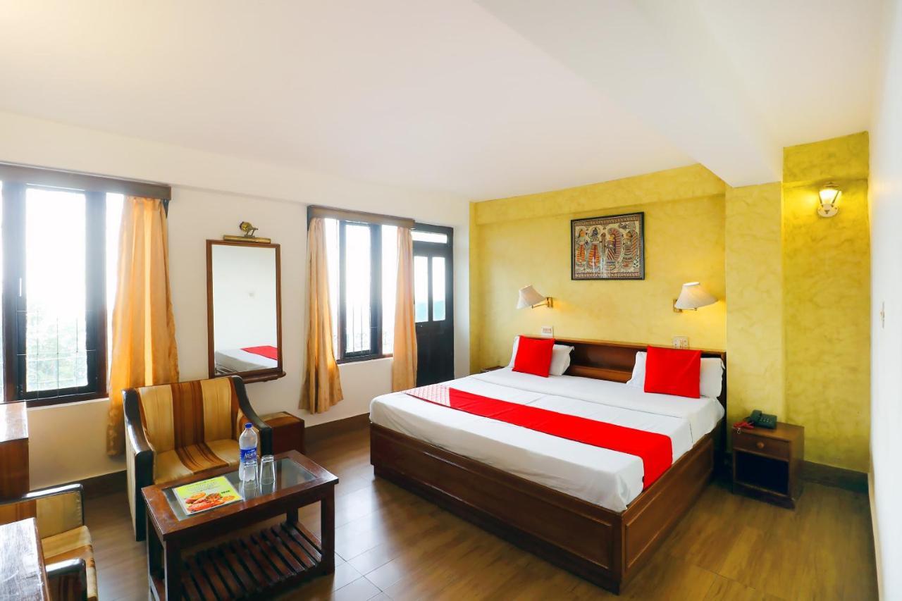 Oyo 45337 Hotel Woodland Шимла Экстерьер фото