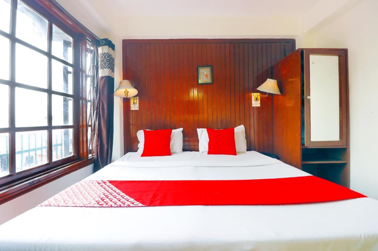 Oyo 45337 Hotel Woodland Шимла Экстерьер фото