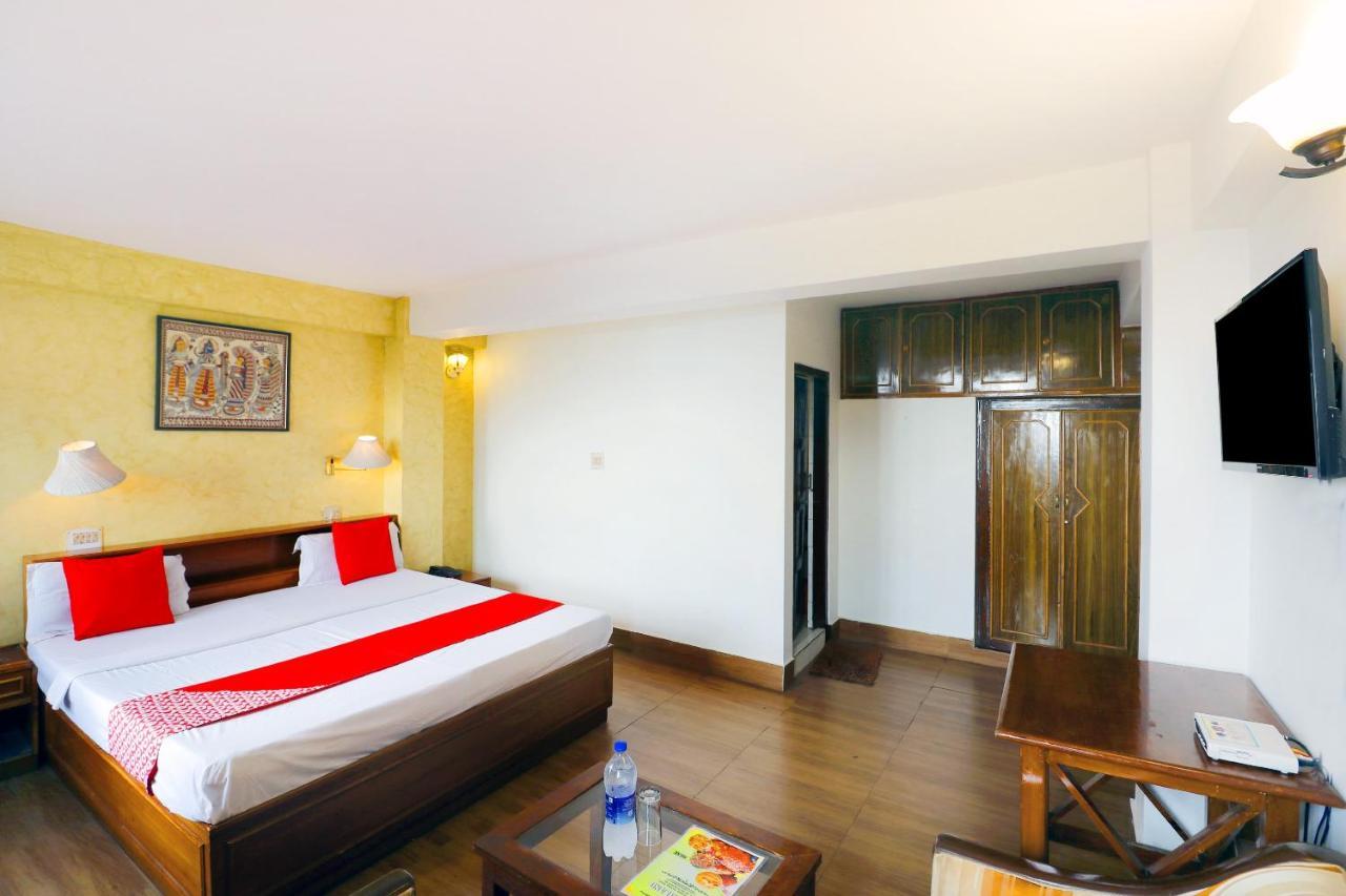 Oyo 45337 Hotel Woodland Шимла Экстерьер фото